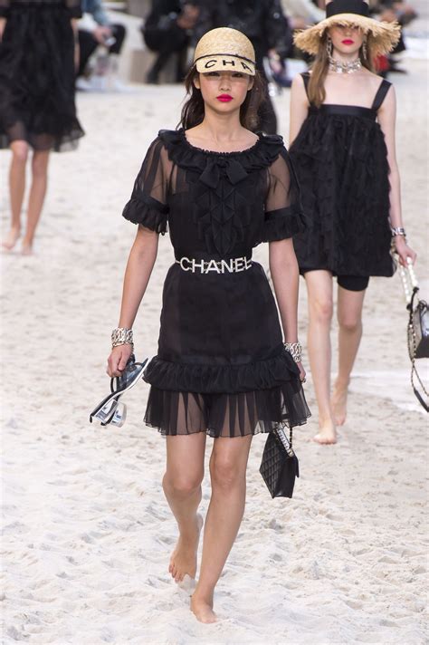 chanel 2019 spring collection